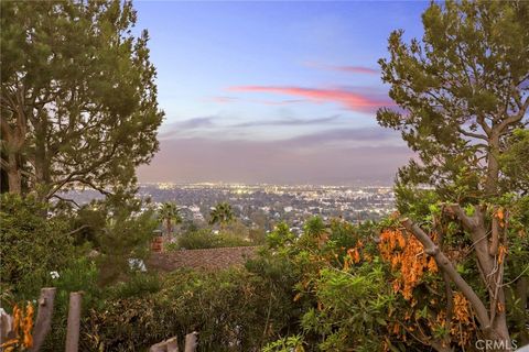 A home in Studio City