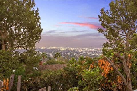 A home in Studio City