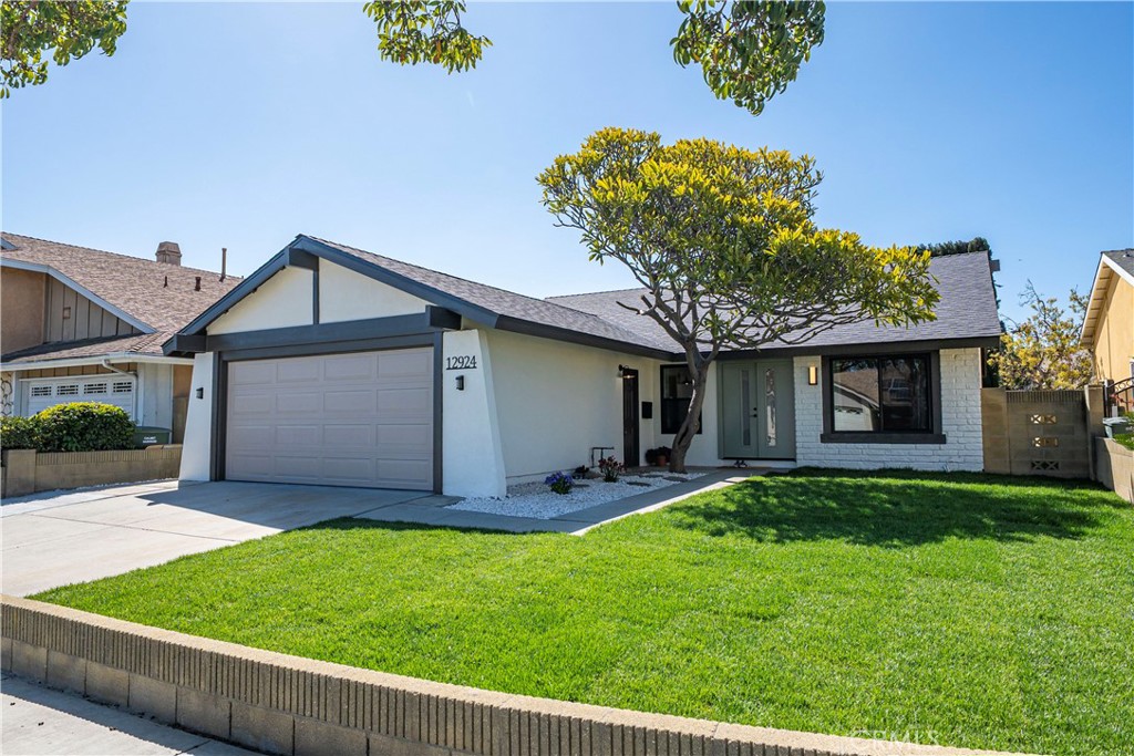 12924 Arabella Place