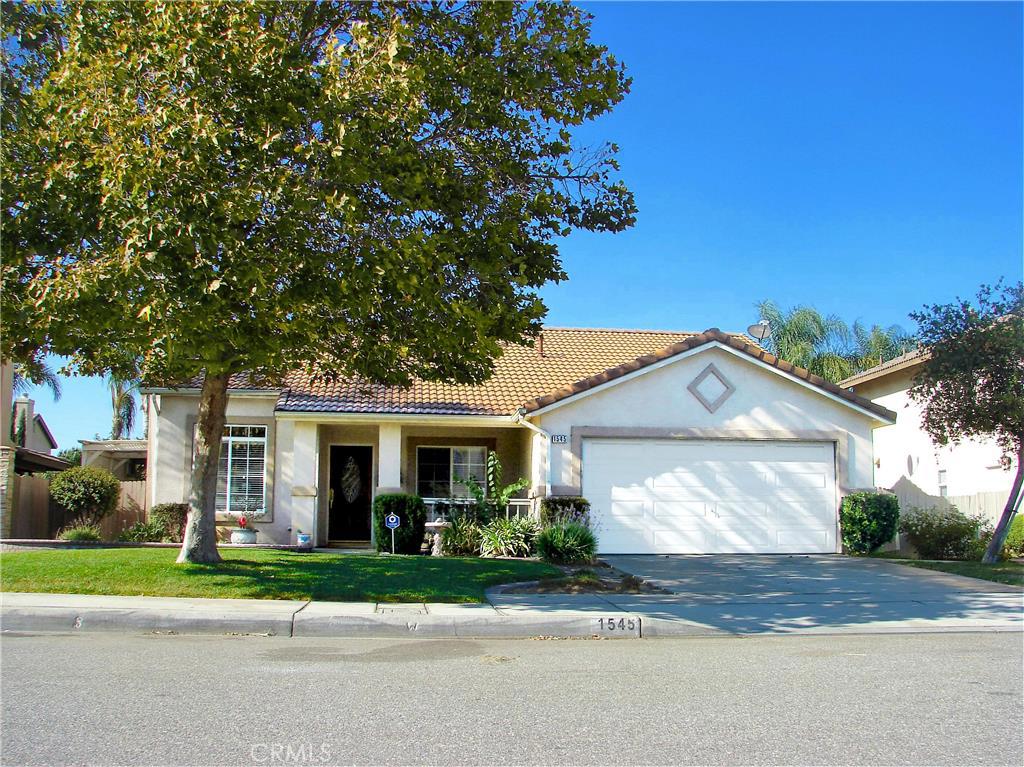 Designers Own Home! Gorgeous Property, Encompassing a Tranquil, 7200 sq ft Lot in one of Colton's newest communities!
This stunning SINGLE LEVEL features 1,655 square feet of living space over Lush, Classic California Grounds on a beautiful Tree-Lined Cul-de-Sac Street! Offering lovely interior finishes & thoughtful design, this Serene home blends a soft, California Beach Feeling with effortless GARDEN PATIO Living. This popular floor plan is Rarely Available! Large grassy play area!
Located on a Quiet, Street, within the RIALTO SCHOOL DISTRICT walking distance to quality schools, the fabulous Rialto Community Center, swimming, weight rooms, tennis, racquet ball, parks, BBQ's, Community Theater & Basketball this house has it all. This Gem of a home features Architectural Volume Ceilings & Sunny Windows which flood the Open, Flowing Spaces with Sunlight. Come for a visit...and....stay for a lifetime! Hurry on over...Hesitate & you'll miss this one!