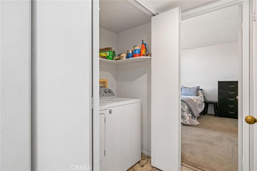 listing image 130727594795553069288