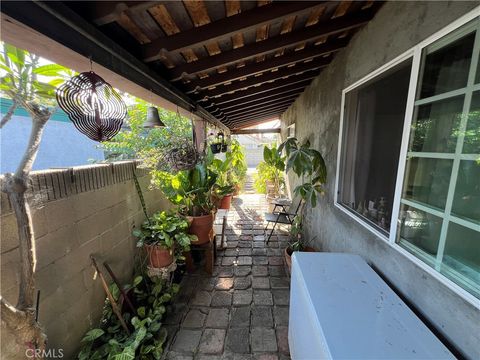 A home in El Monte