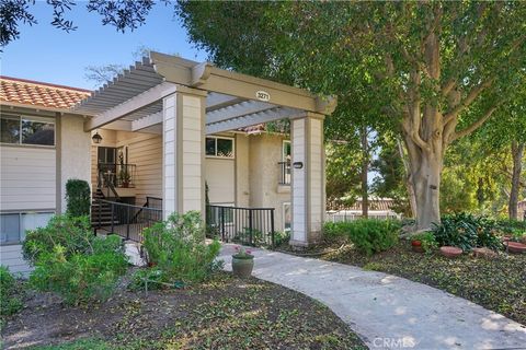 3271 san amadeo p laguna woods ca 92637