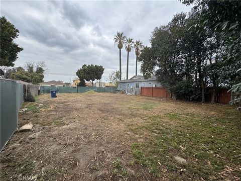 A home in Bellflower