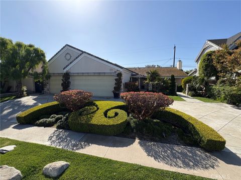 3272 Saint Albans Drive Los Alamitos CA 90720