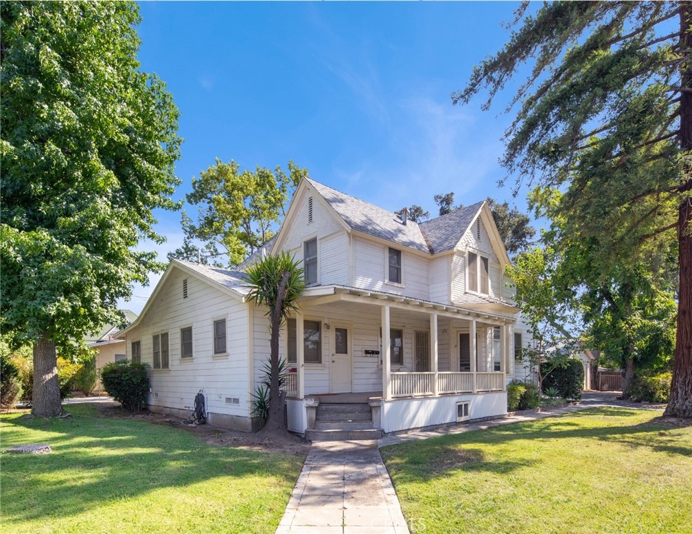 304 Eureka Street