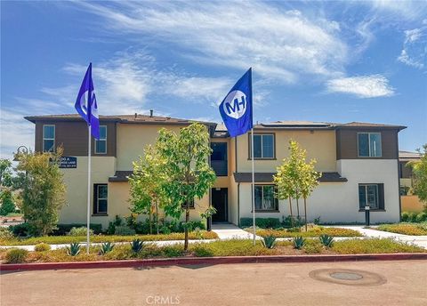 9001 Cerise Lane 109 Cypress CA 90630