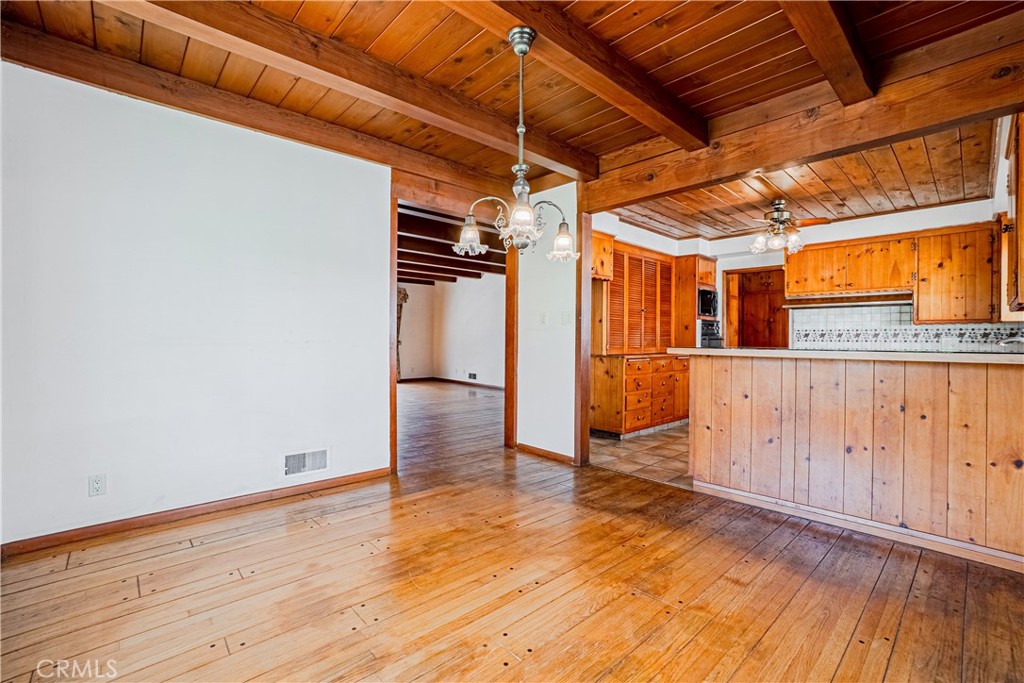 Alamitos Heights (AH) - Residential