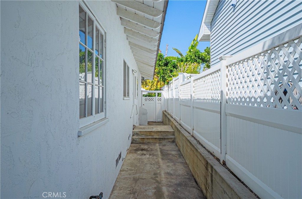 Alamitos Heights (AH) - Residential