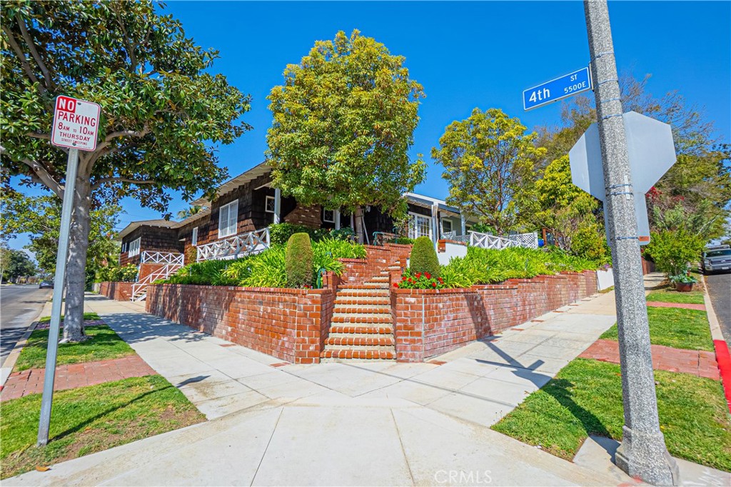 Alamitos Heights (AH) - Residential