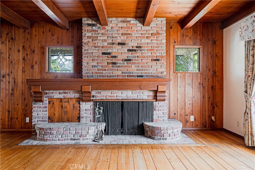 Alamitos Heights (AH) - Residential