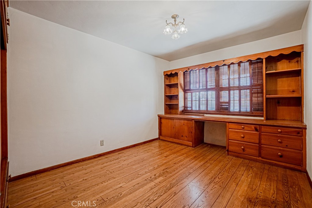 Alamitos Heights (AH) - Residential