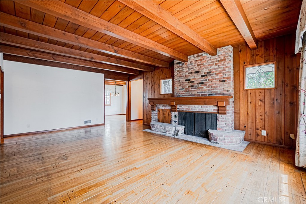 Alamitos Heights (AH) - Residential