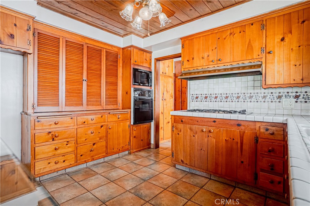 Alamitos Heights (AH) - Residential