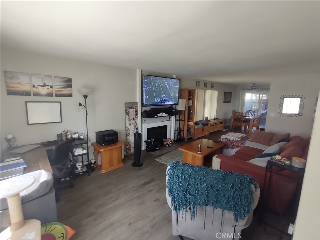 Unk - Residential Lease