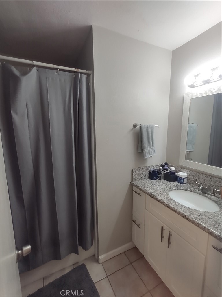 Unk - Residential Lease