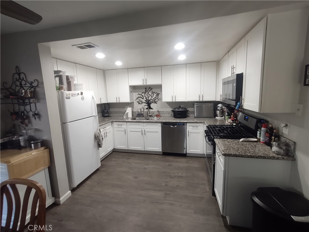 Unk - Residential Lease