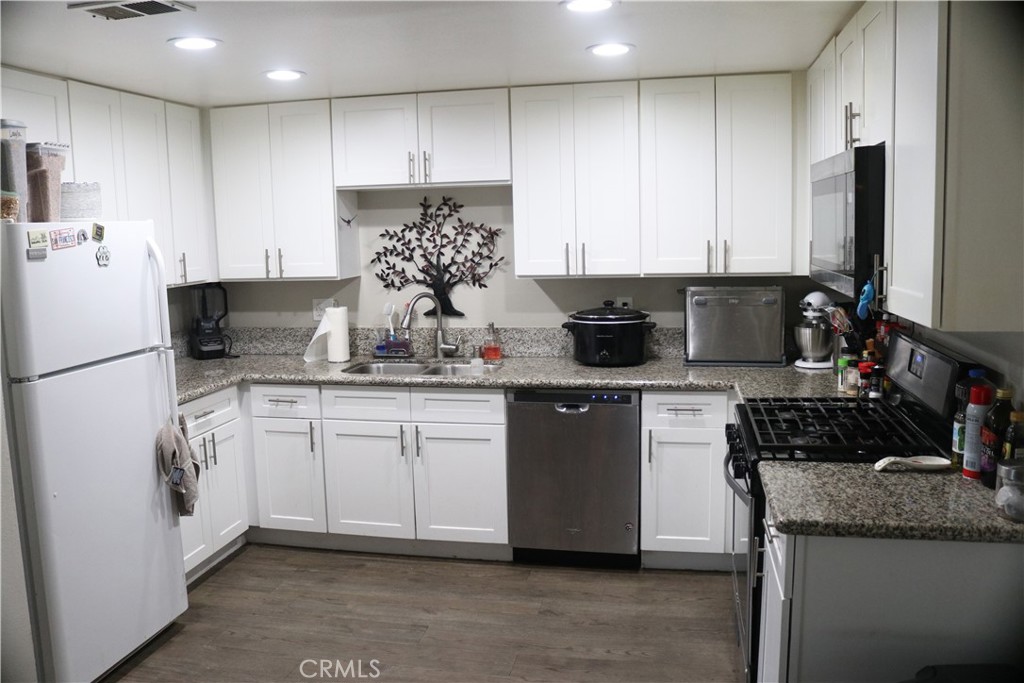 Unk - Residential Lease