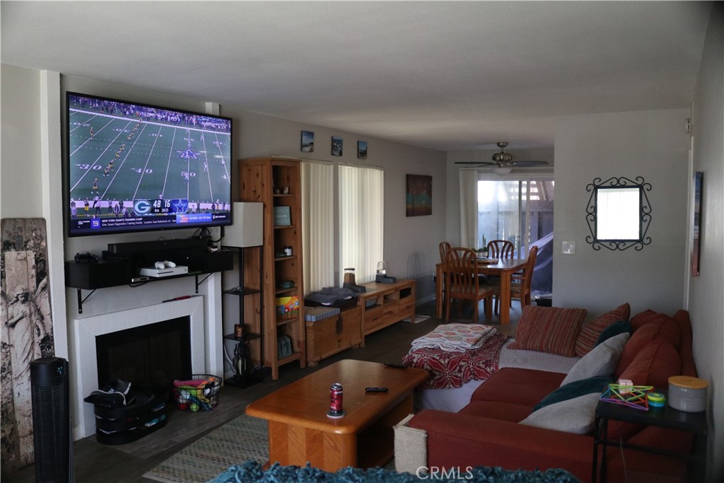 Unk - Residential Lease