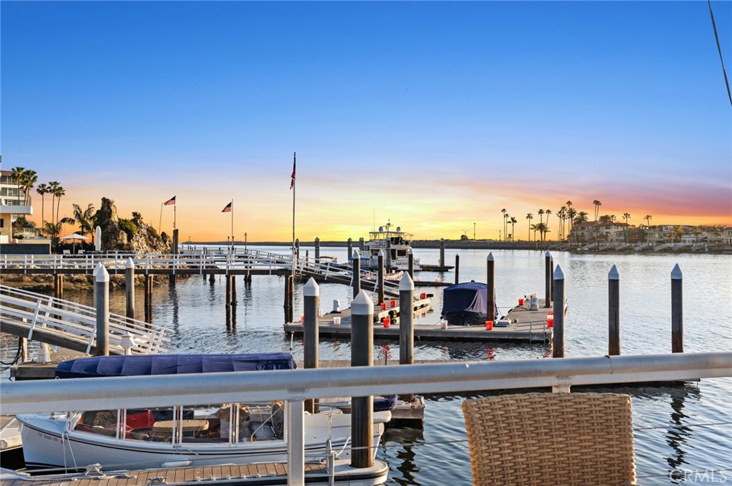 115 Bayside Place 115