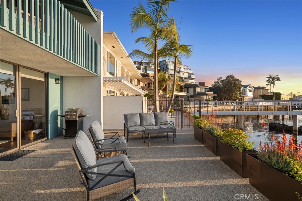 115 Bayside Place 115
