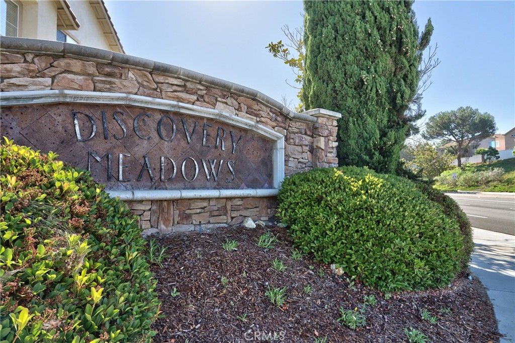 listing image 130720262286769754389