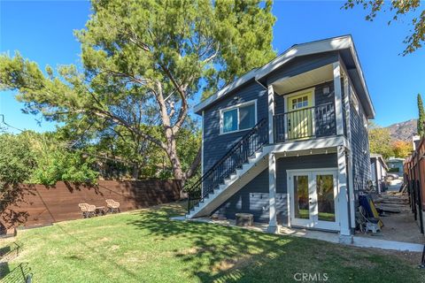 A home in La Crescenta