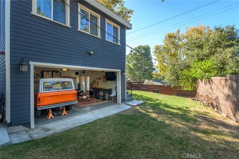 A home in La Crescenta