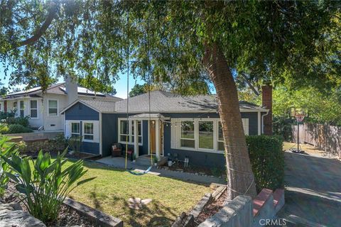 A home in La Crescenta