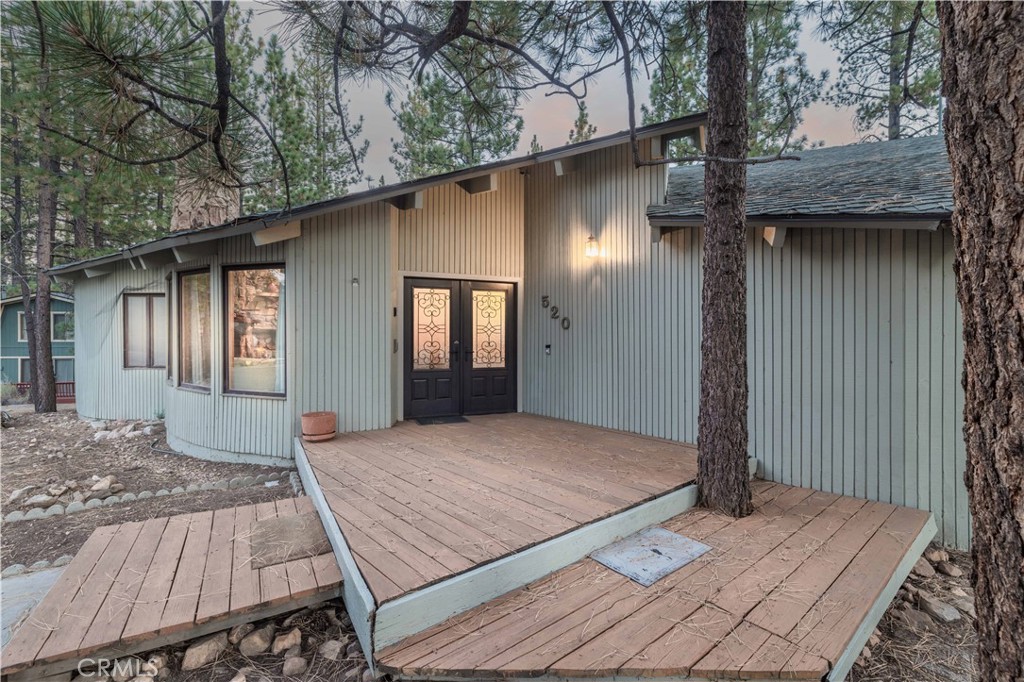 520 Pinewood Court