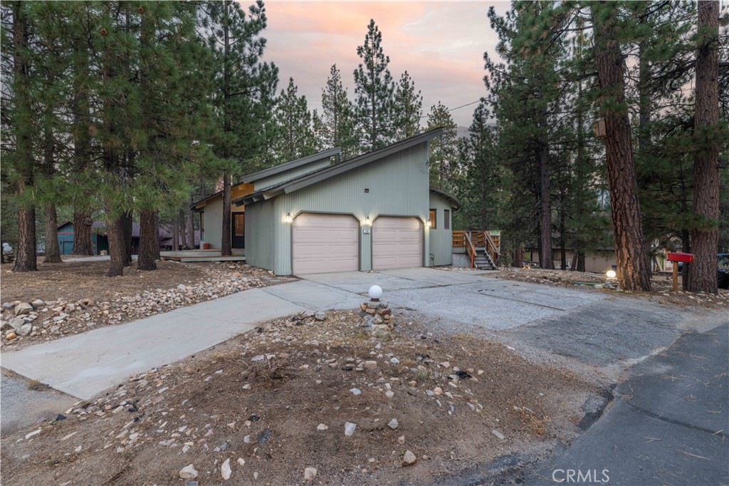 520 Pinewood Court