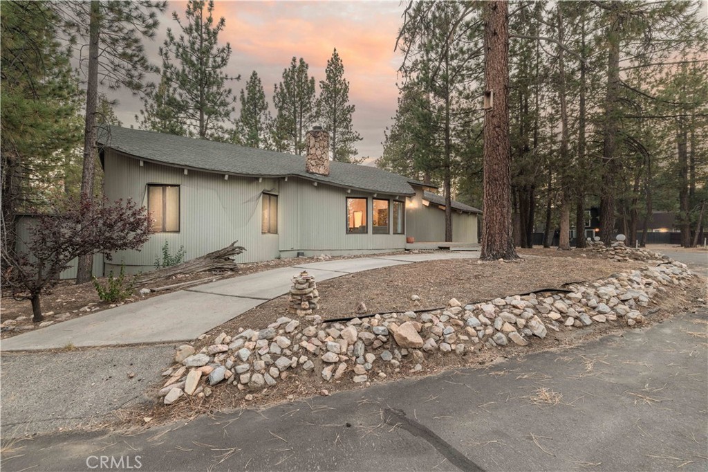 520 Pinewood Court