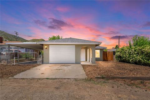 A home in Lake Elsinore