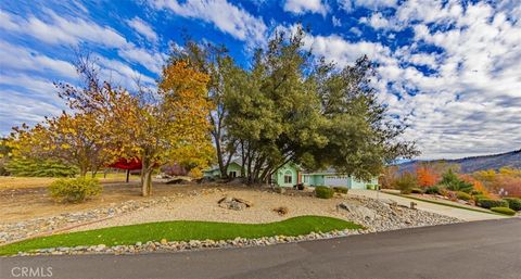 A home in Ahwahnee