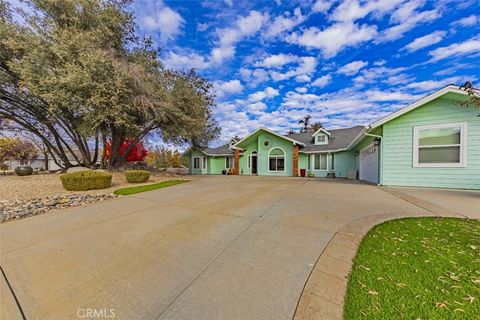 A home in Ahwahnee