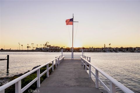 A home in Corona Del Mar