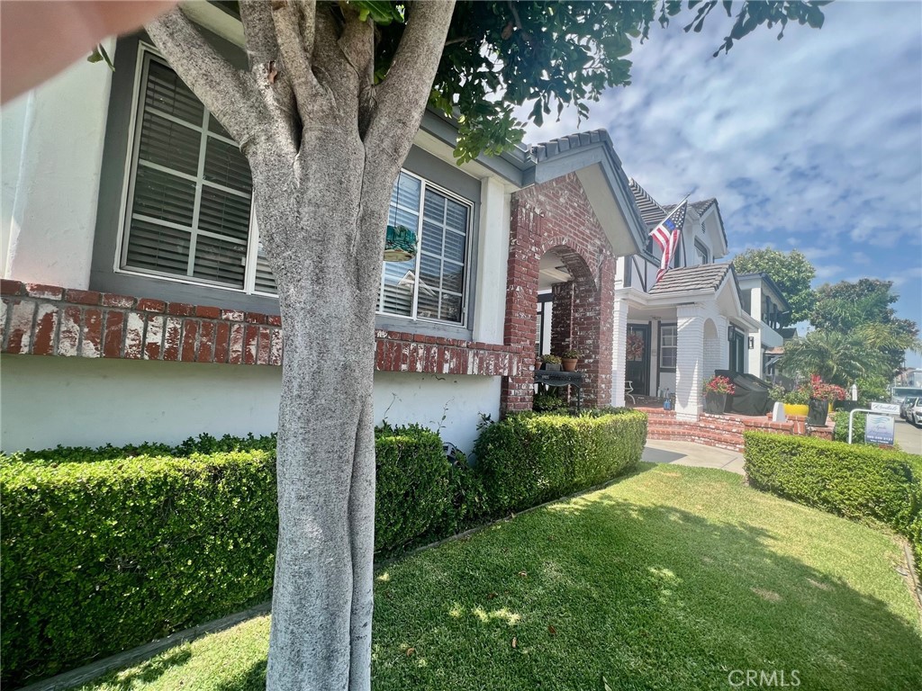 498 Park Avenue