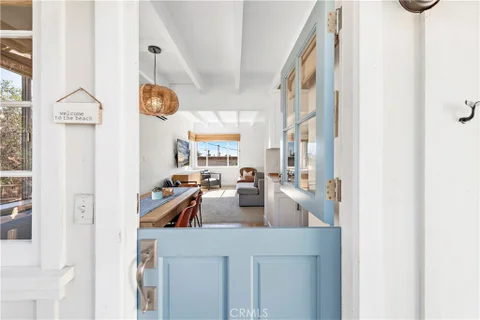 MLS: OC23022514