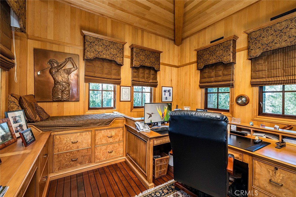 Shady Canyon Custom (SHDC) - Residential