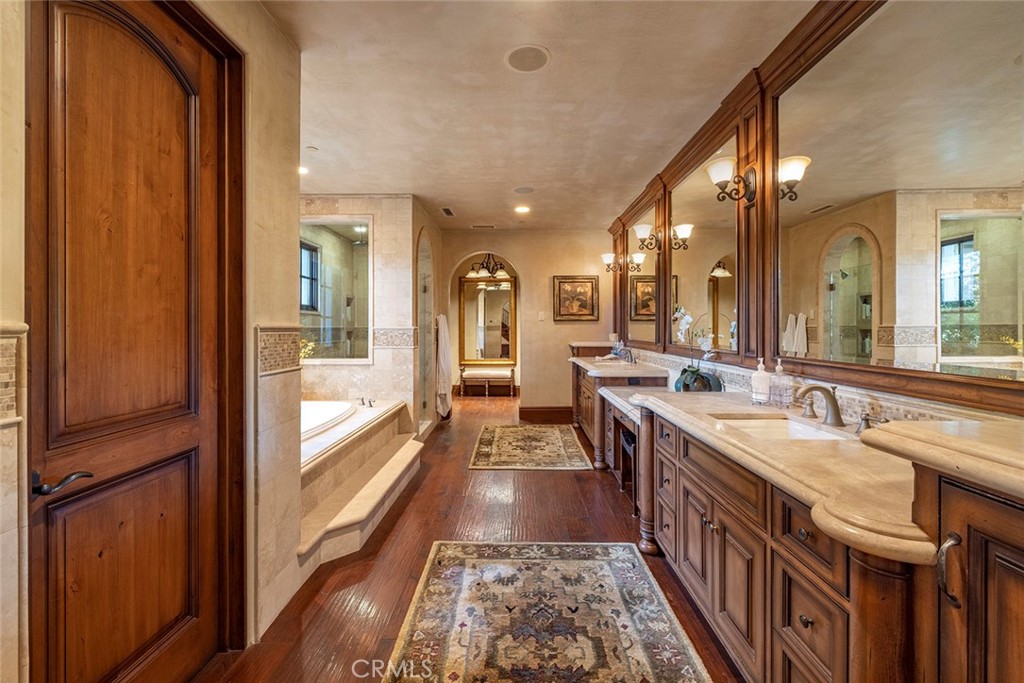 Shady Canyon Custom (SHDC) - Residential