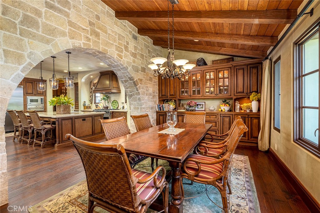 Shady Canyon Custom (SHDC) - Residential