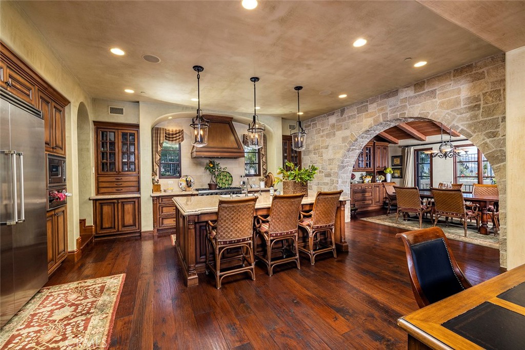 Shady Canyon Custom (SHDC) - Residential