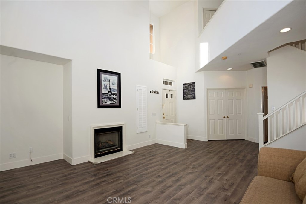 Sheridan Square (SHSQ) - Residential Lease