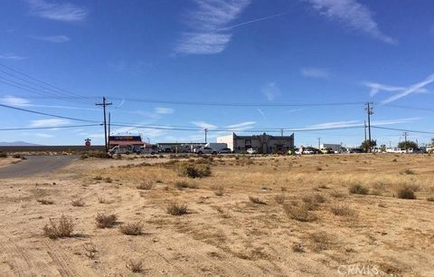 Photo of 0 I Avenue, Hesperia, CA 92334 (MLS # TR25022240)