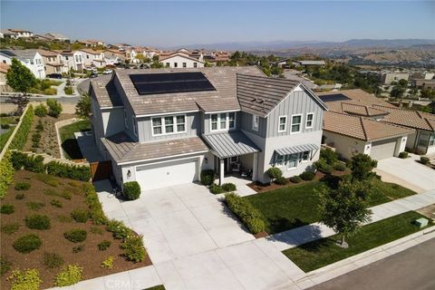 Photo of 25095 Aspen Falls Drive, Canyon Country, CA 91387 (MLS # SR23114419)