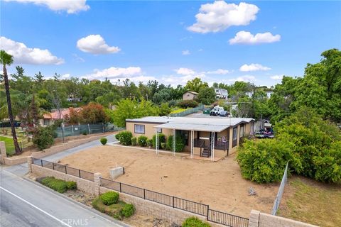 A home in Murrieta