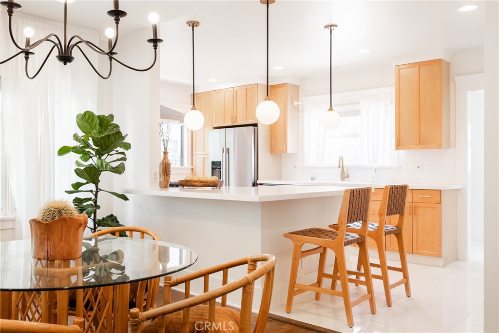 Circle (CA) - Residential