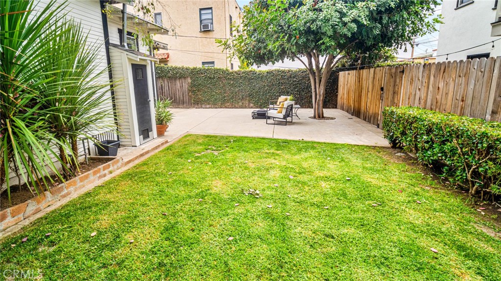 Circle (CA) - Residential