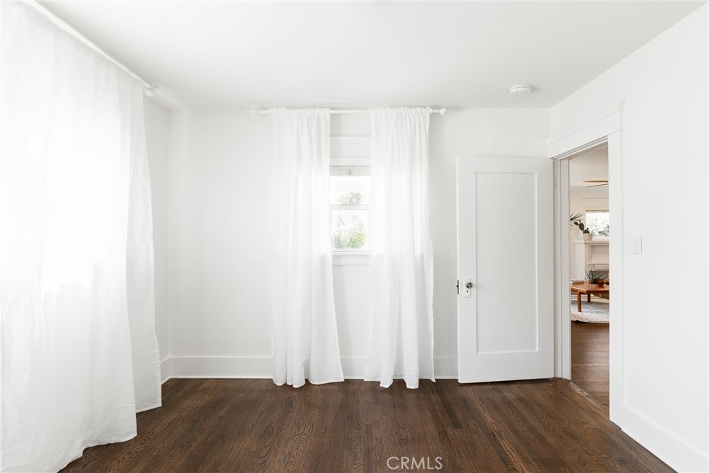 Circle (CA) - Residential