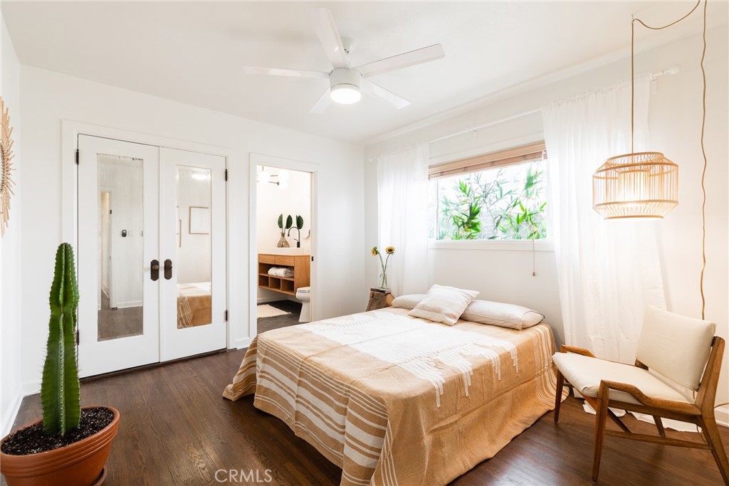 Circle (CA) - Residential